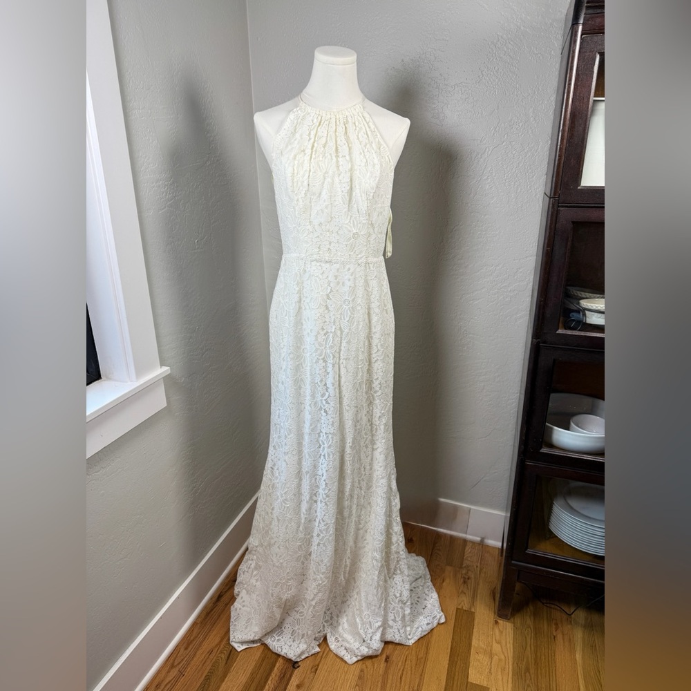 Galina Signature Ivory Lace Halter Boho Wedding Dress WG3883 Size 8 NWT